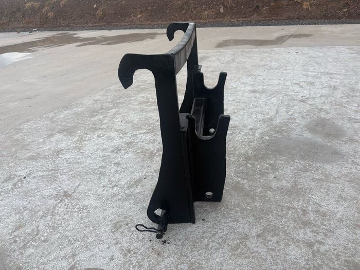 Loader converter bracket