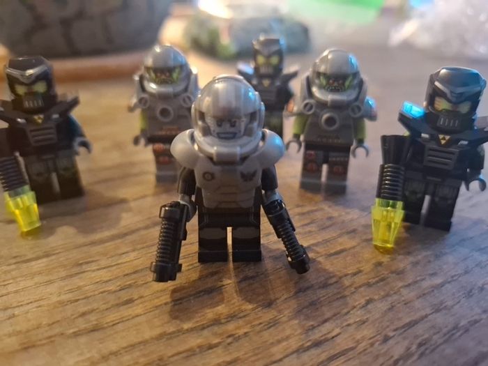 lego space related cmf