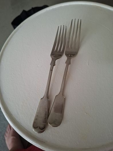 Two EPNS Dinner Forks
