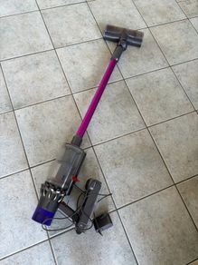 Dyson V10