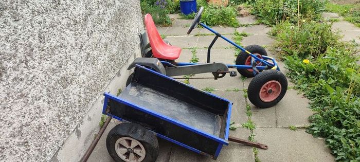 Berg Extra go kart and trailer