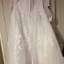 White wedding dress - never worn Image 9