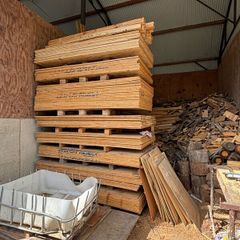 Ply wood
