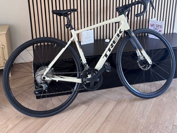 Trek Domane AL 4 -2026 Model