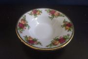 Lovely Little Round Pin Dish/Trinket Dish by Royal Albert in their Iconic and Highly Collectable "Old Country Roses" Pattern