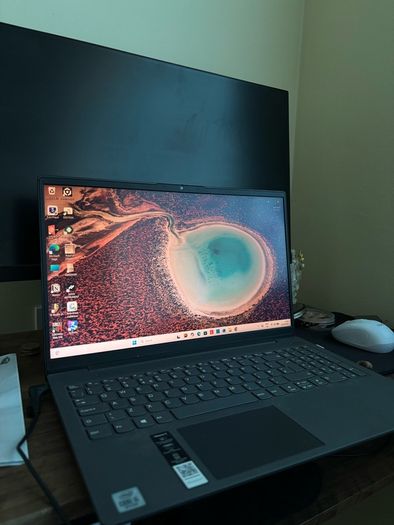Lenovo ideapad 5