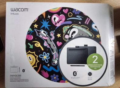 Wacom Intuos Small Graphics Tablet