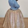 Lladro girl with rabbit Image 2