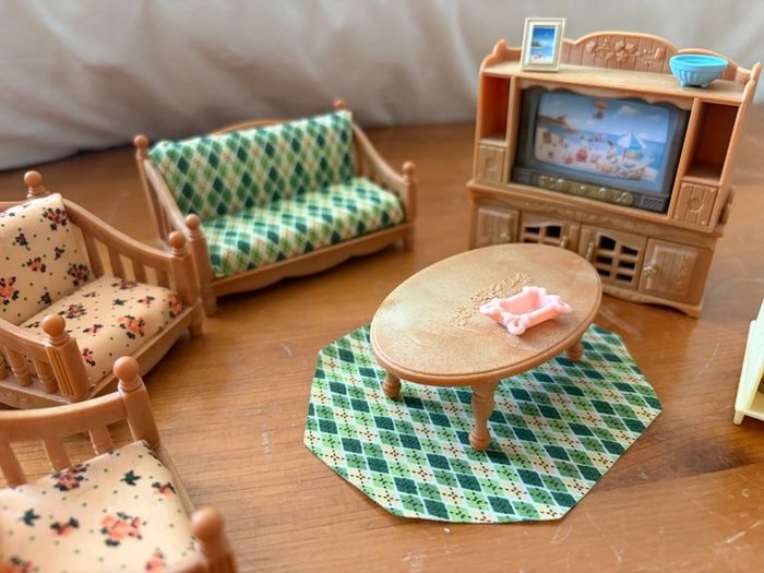 Sylvanian Families Comfy Living Room + Kitchen Island Set