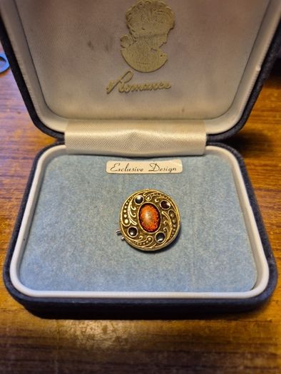 Vintage Button