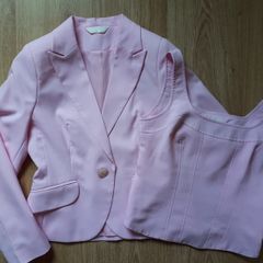 Pink Suit. Size 6-8