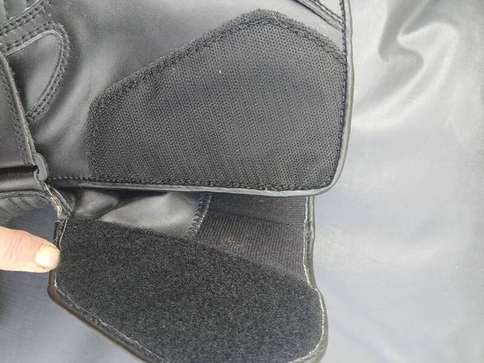 Akito Viper Motorcycling Boots