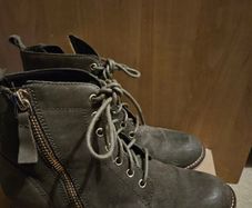 Aldo Womens Boots Size 5.5