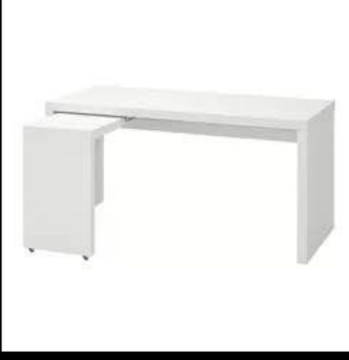 IKEA White L Shaped DeskCorner Desk Good Conditio
