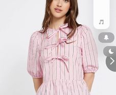 pink stripe top