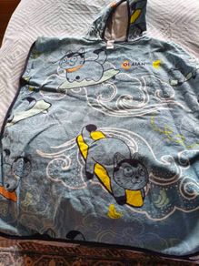 Kids swim poncho towel