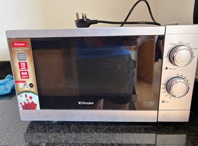 Dimplex Freestanding Microwave - 20L 800W