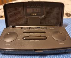 Voyageur Lexon Vintage Radio+Alarm+Clock, date of realese 1990, works perfect.