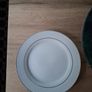 dinerware set Image 2