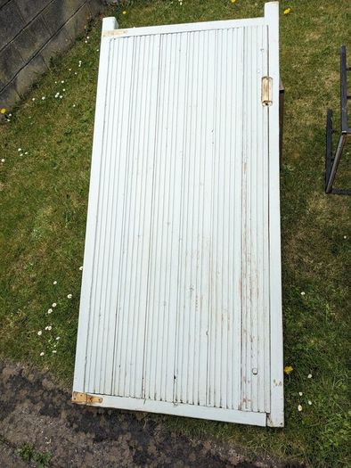 Sidegate Door. Free