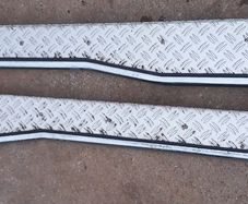 Side steps for jeep