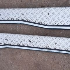 Side steps for jeep