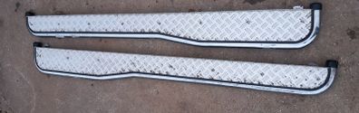 Side steps for jeep