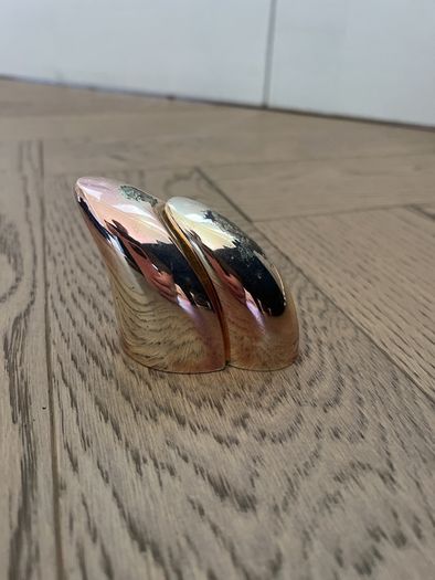 salt and pepper shaker