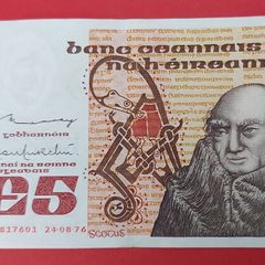 Irish 1976 "Scotus"  Five pound banknote in A/UNCIRCLULATED condition