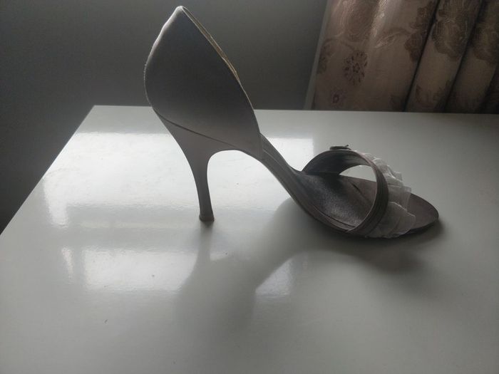 Shoes - Size 6.5
