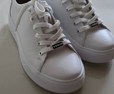 New Sneakers 37/24cm