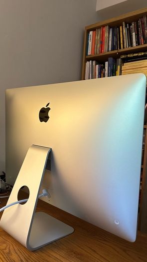 Apple iMac 27" 5K Retina (2017) - 16GB RAM, 1TB, Boxed