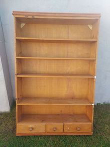 Pine dresser