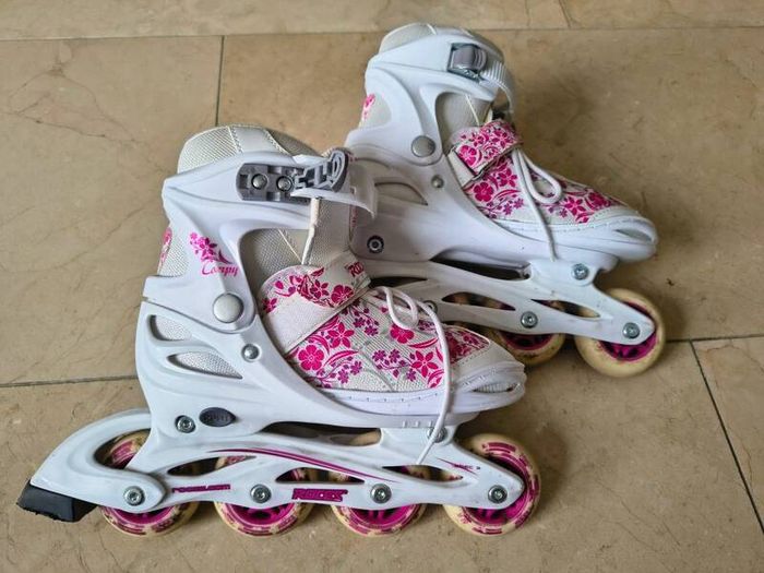 Roller blades, Roces.