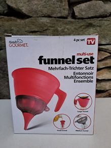 Multi-use funnel set