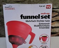 Multi-use funnel set