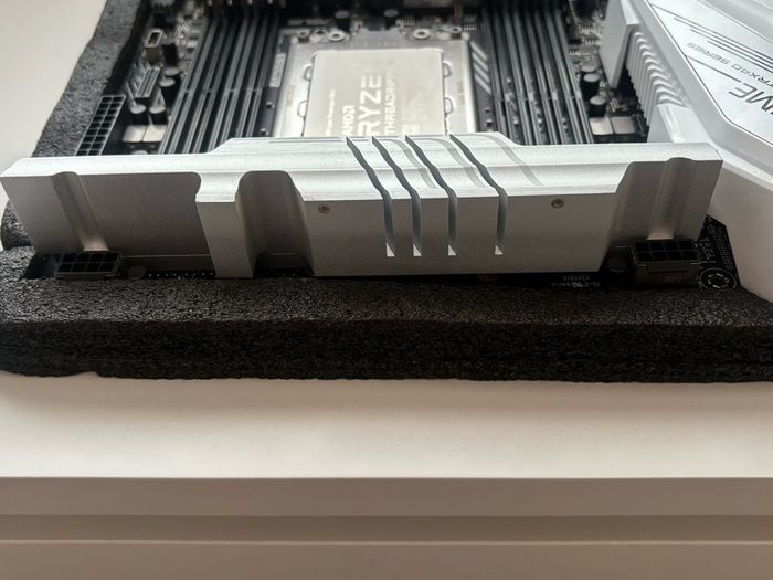 AMD Threadripper 3960X + ASUS Prime TRX40-Pro S Workstation Bundle - Tested