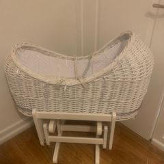 Rocker moses Basket