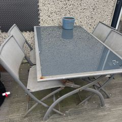 Table & 4 chairs