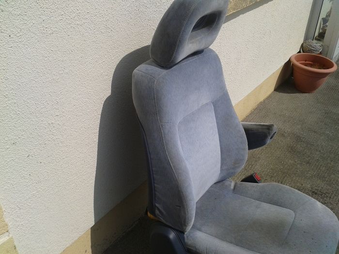 Mitsubishi Jeep Seats