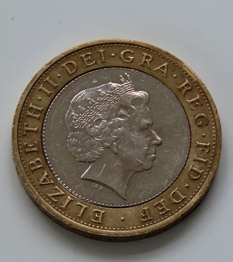 Standing on the Shoulders of Giants Two Pounds 2015