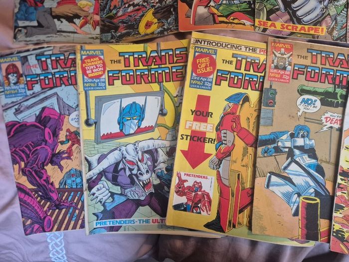 Vintage Marvel UK Transformers Comics 1980s  115 plus Issues  Annuals and Specials  Job Lot