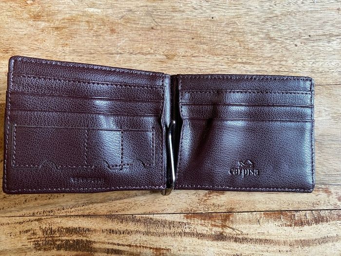 Italian Carpisa cards and cash leather wallet plus sd cards pockets