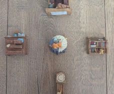 5 miniatures for collectors or dollhouses