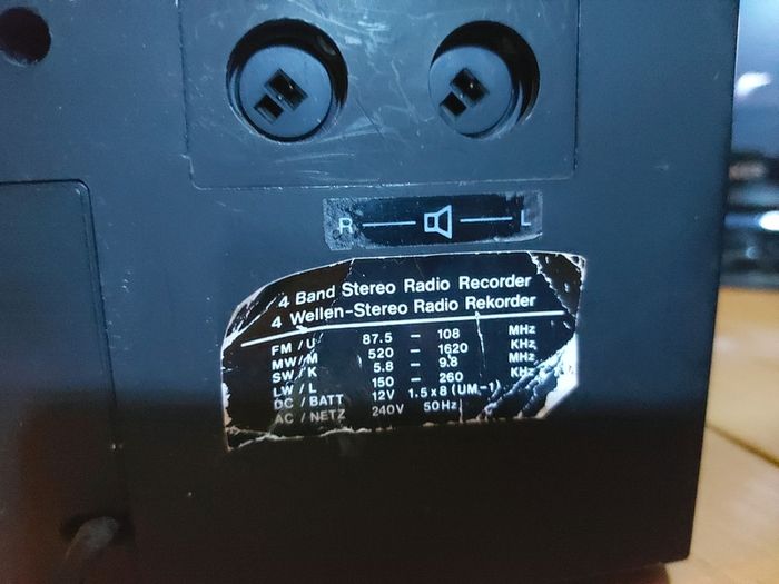 Vintage Radio and Tape Player-Recorder, everything working great and in excellent condition