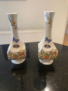 aynsley  cottage garden vase seven euro each