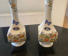 aynsley  cottage garden vase seven euro each