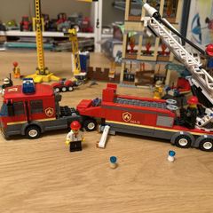 Lego City downtown fire set 60216