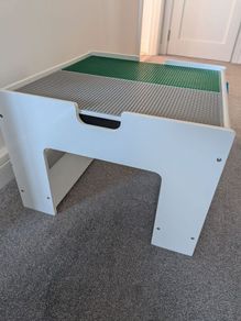 Lego Table