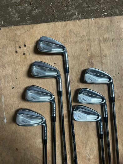 Ping i210 Irons 4-pw